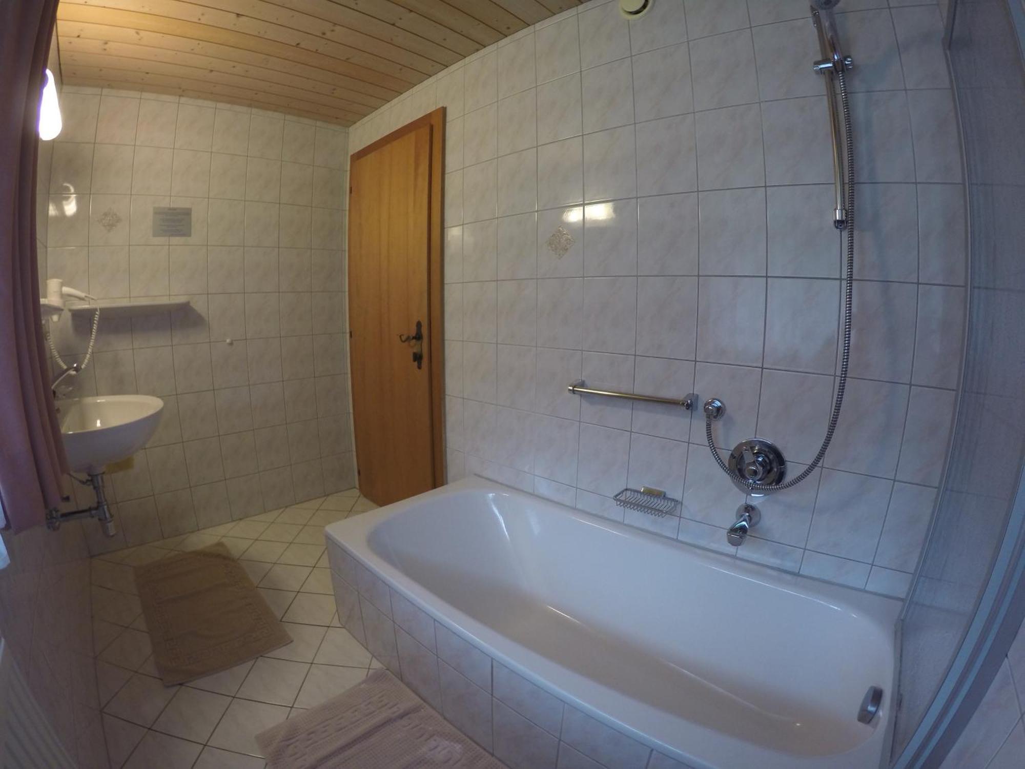 Gaestehaus Alpenland تكس الغرفة الصورة